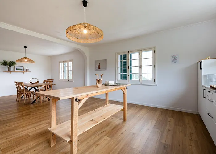 Hydrangea House Villa