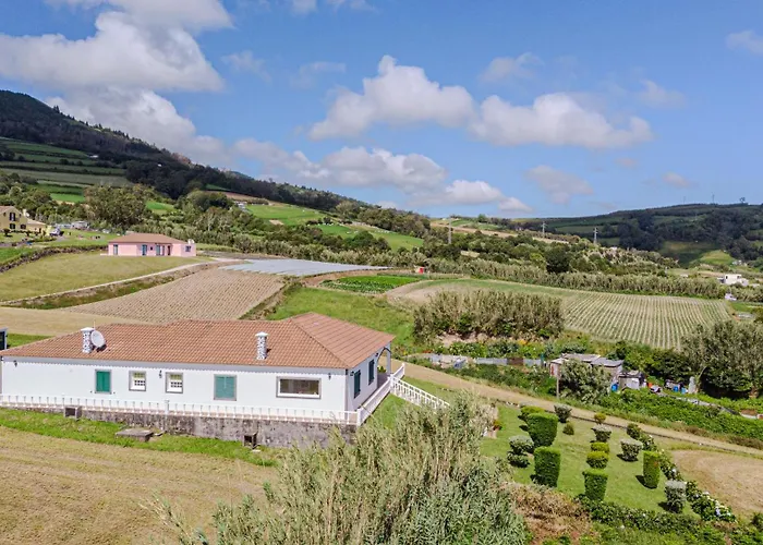 Hydrangea House * Água de Pau