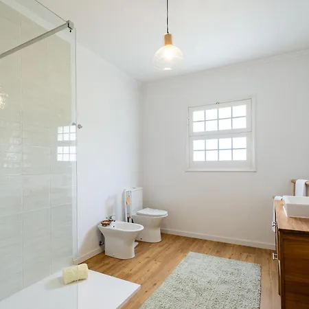 Hydrangea House * Agua de Pau